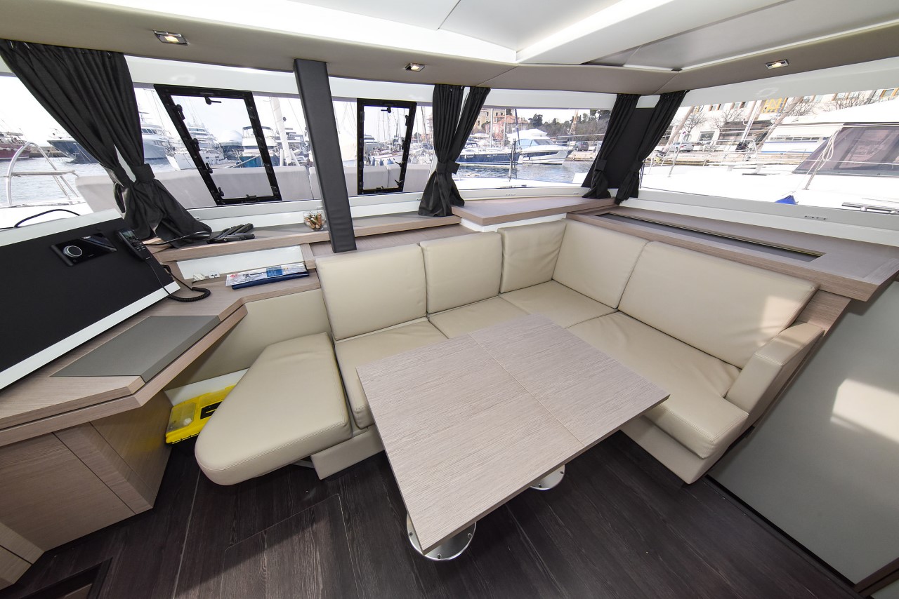 Photo #14 - Fountaine Pajot Astrea 42 - 4 + 2 cab. (Le Bart) en Zadar - 34585