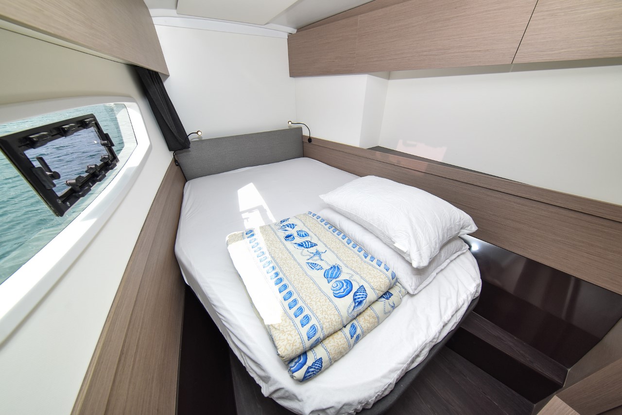Photo #20 - Fountaine Pajot Astrea 42 - 4 + 2 cab. (Le Bart) en Zadar - 34585