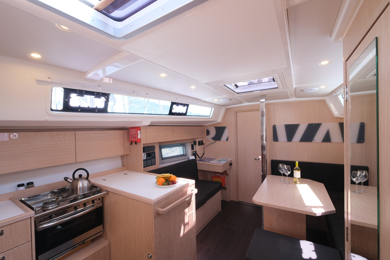 Photo #6 - Bavaria C38 (Coral) in Gocek - 34586