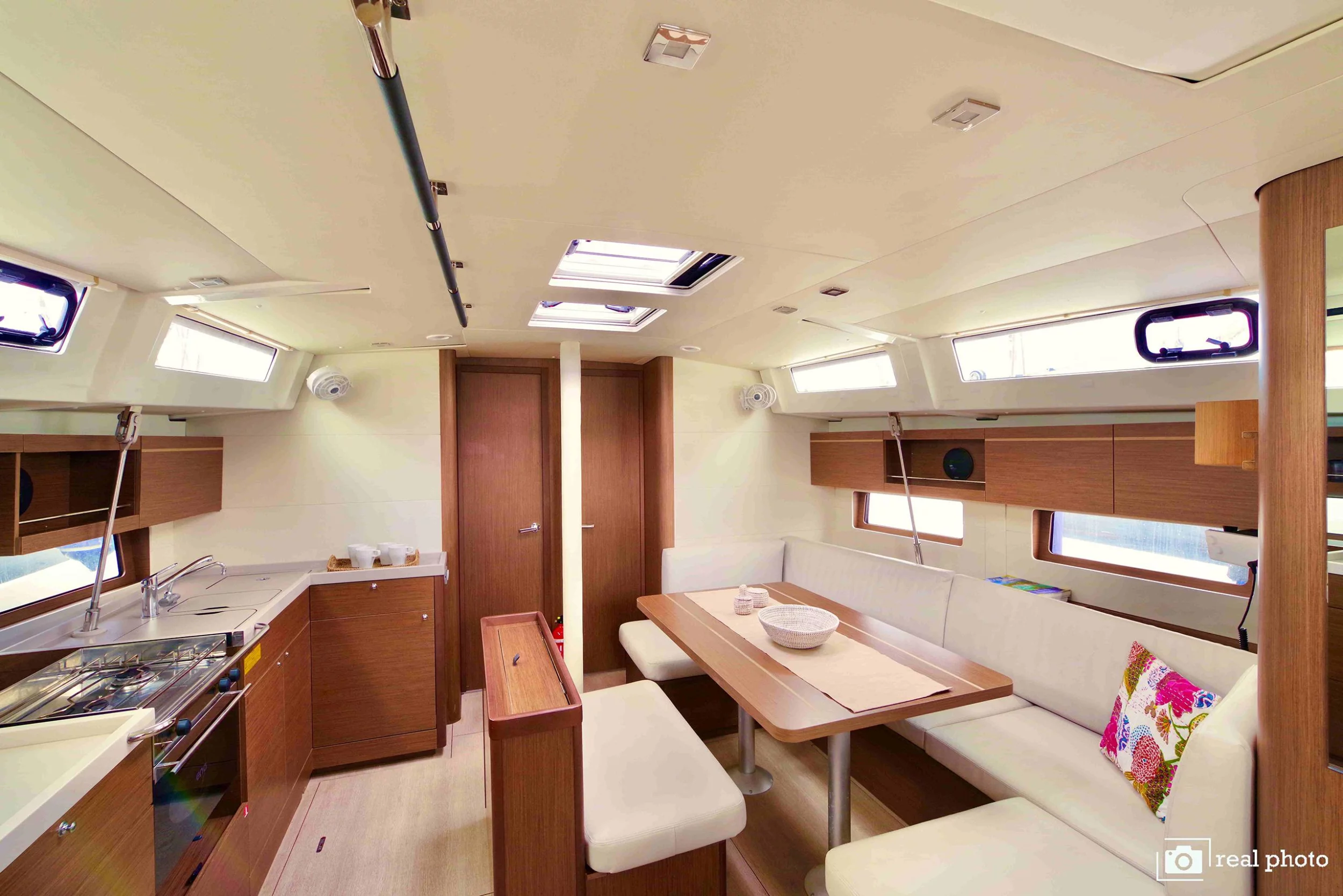 Oceanis 46.1 (Nora)  - 3