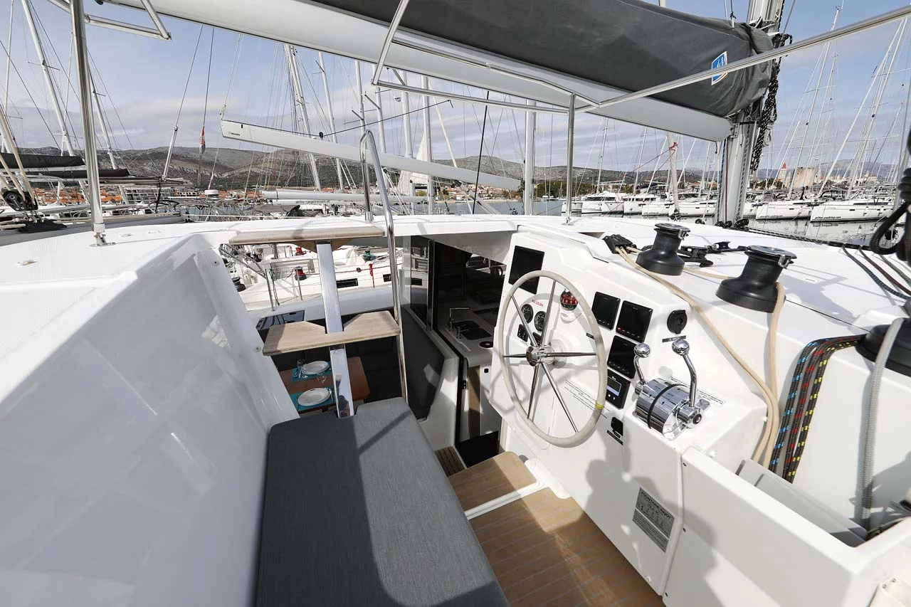 Fountaine Pajot Isla 40 - 4 cab. (Chilli)  - 9