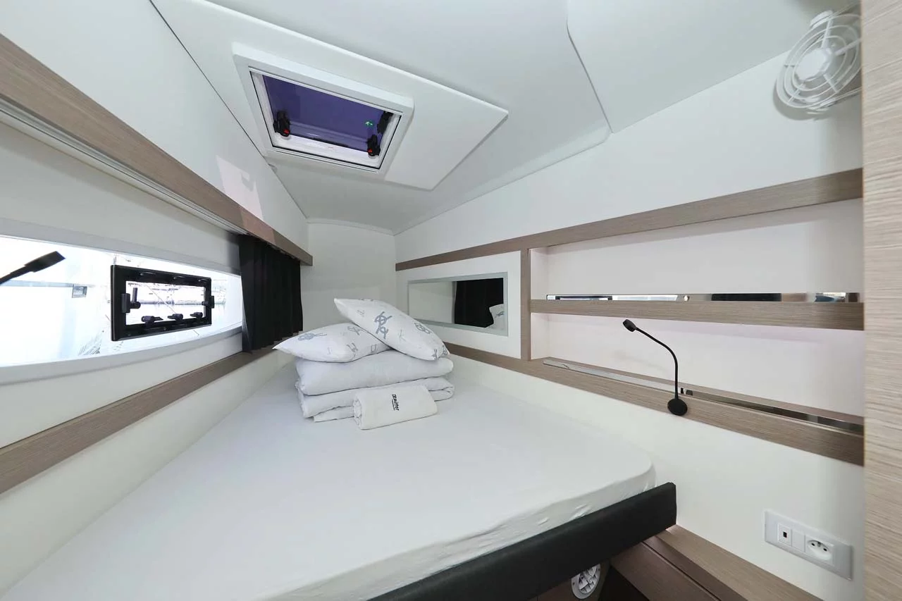 Fountaine Pajot Isla 40 - 4 cab. (Chilli)  - 24
