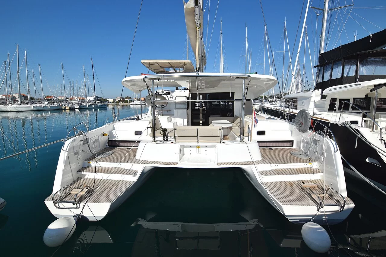 Lagoon 42 - 4 + 2 cab. (Cuzamen)  - 0