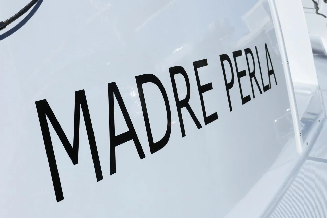 Lagoon 42 - 4 + 2 cab. (Madre Perla)  - 24