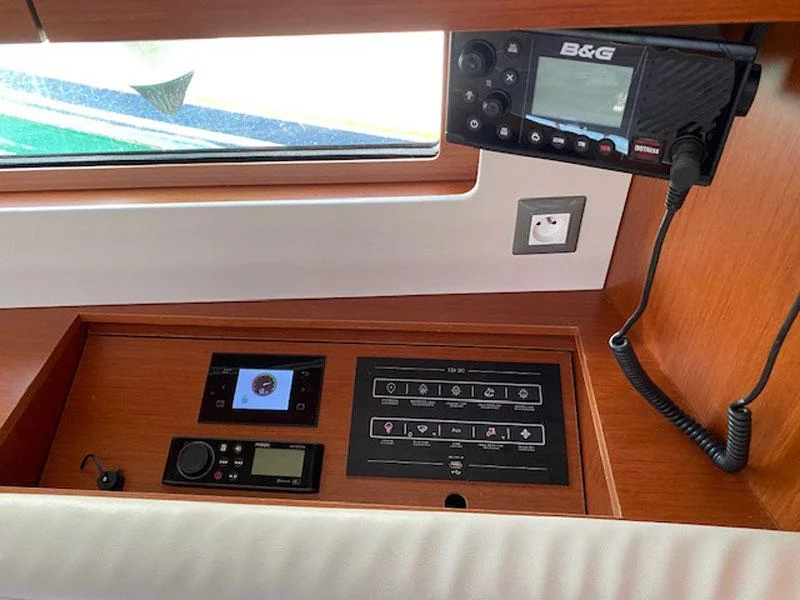 Oceanis 46.1 (Ostria)  - 10