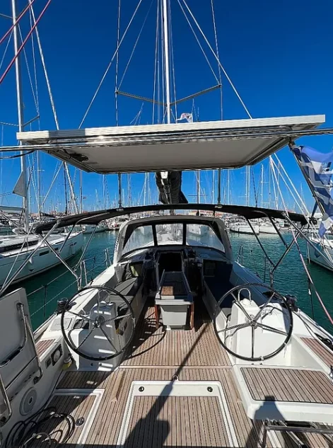 Oceanis 41.1 (Tikal II)  - 3
