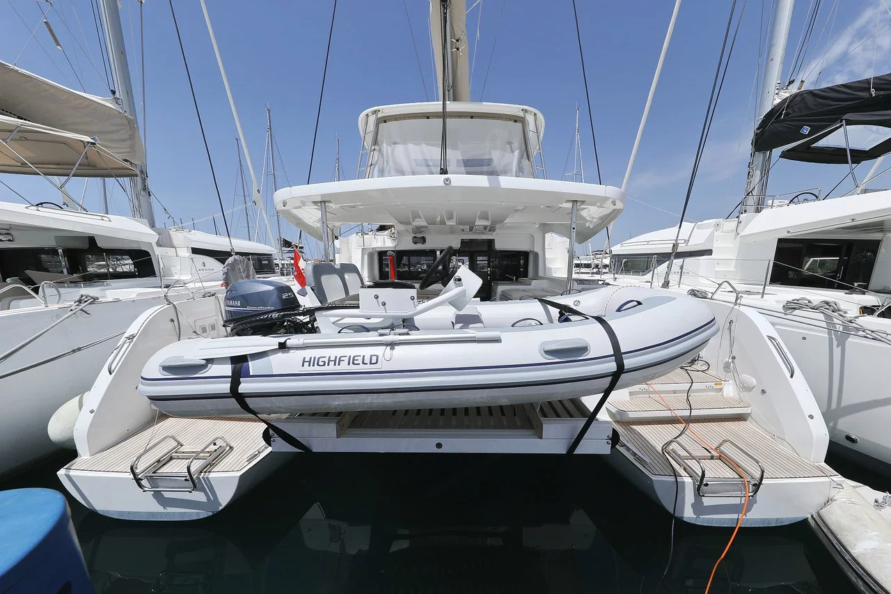 Lagoon 46 - 4 + 2 cab. (White Pearl)  - 0