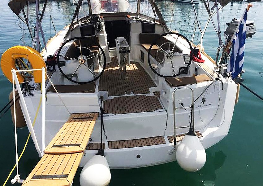 Photo #3 - Sun Odyssey 389 (Agios Georgios) en Corfú - 34681