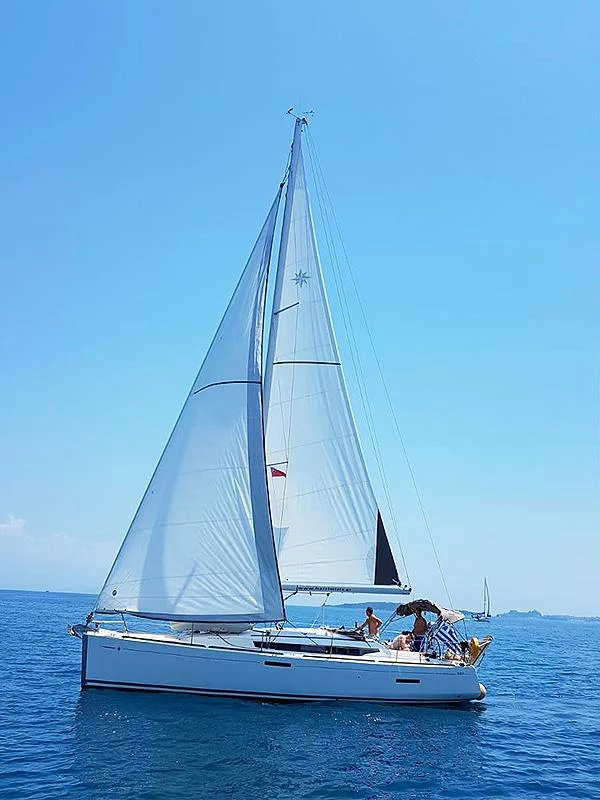 Sun Odyssey 389 (Agios Georgios)  - 3