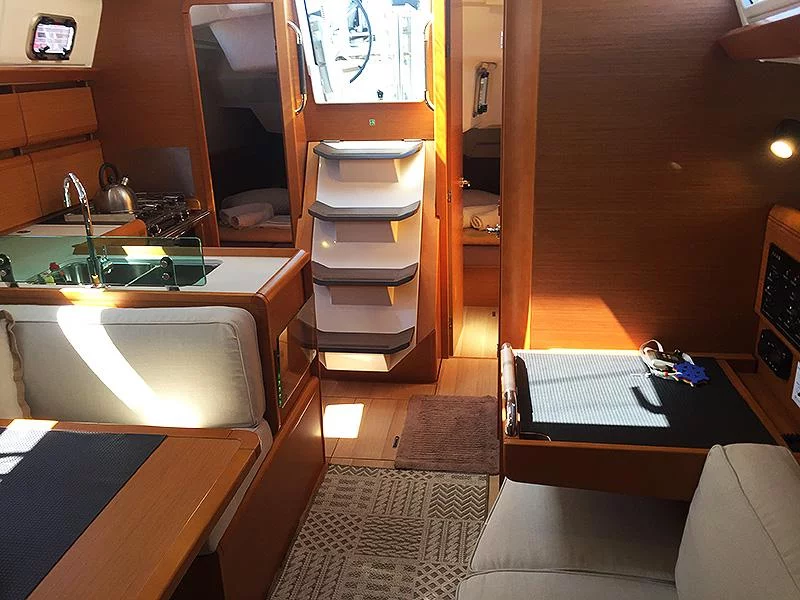 Sun Odyssey 389 (Agios Georgios)  - 7