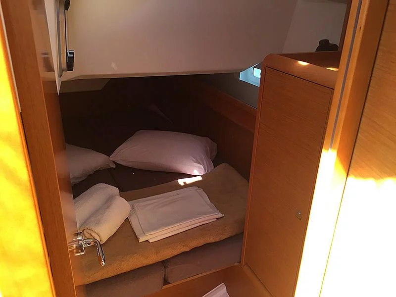 Sun Odyssey 389 (Agios Georgios)  - 8