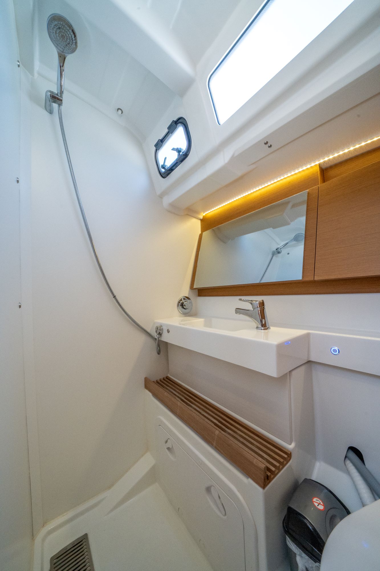 Sun Odyssey 490 - 5 cab. — photo 14