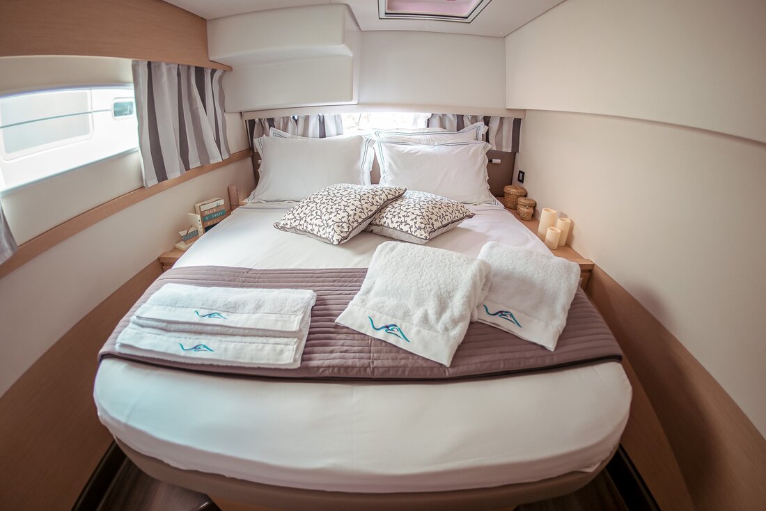 Photo #17 - Fountaine Pajot Saba 50 - 5 + 2 cab. (Sea Energy V) in Athen - 34687