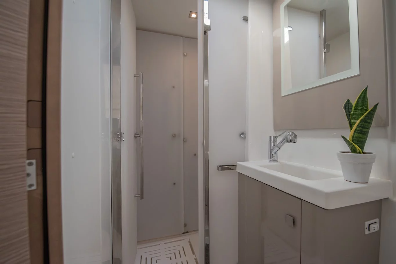 Fountaine Pajot Astrea 42 - 4 + 2 cab. (Nou Nou 1)  - 8