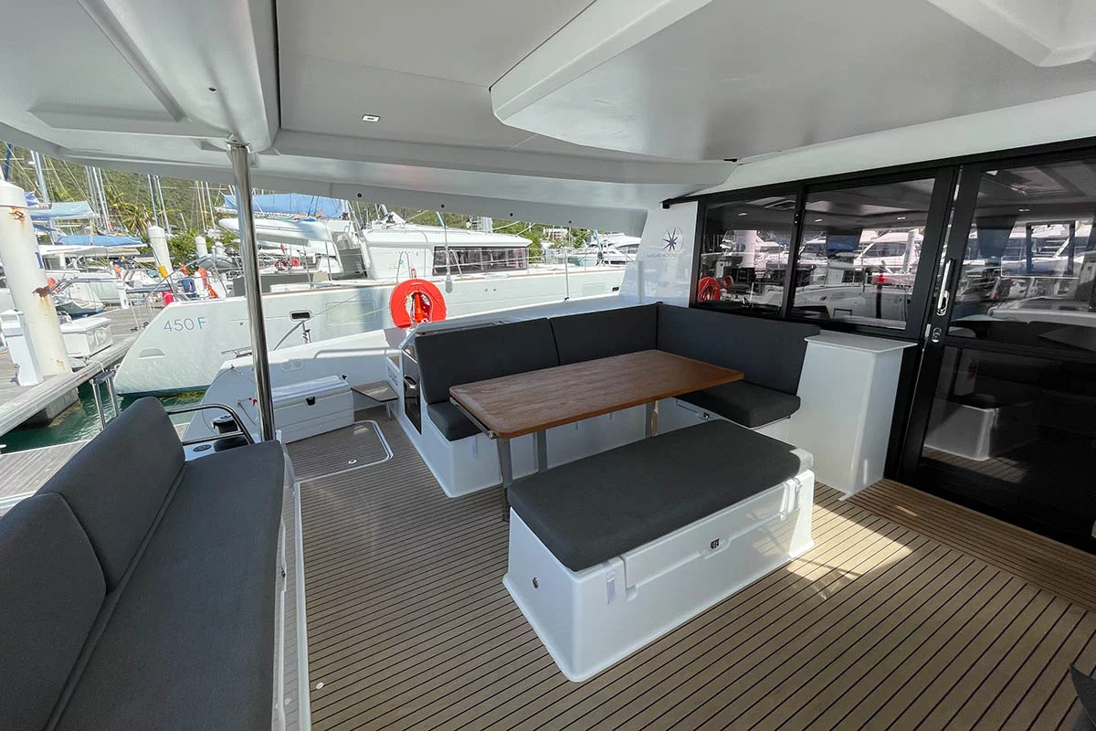 Fountaine Pajot Tanna 47 - 5 + 1 cab. (Knotty Cat (Forever Young))  - 34