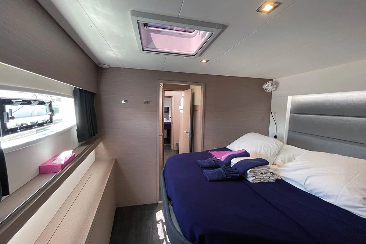 Fountaine Pajot Tanna 47 - 5 + 1 cab. (Knotty Cat (Forever Young))  - 9