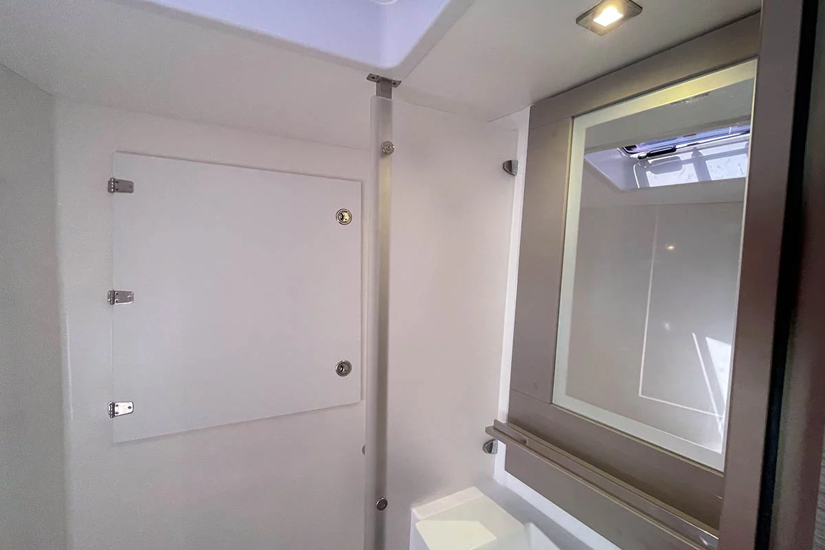 Fountaine Pajot Tanna 47 - 5 + 1 cab. (Knotty Cat (Forever Young))  - 23