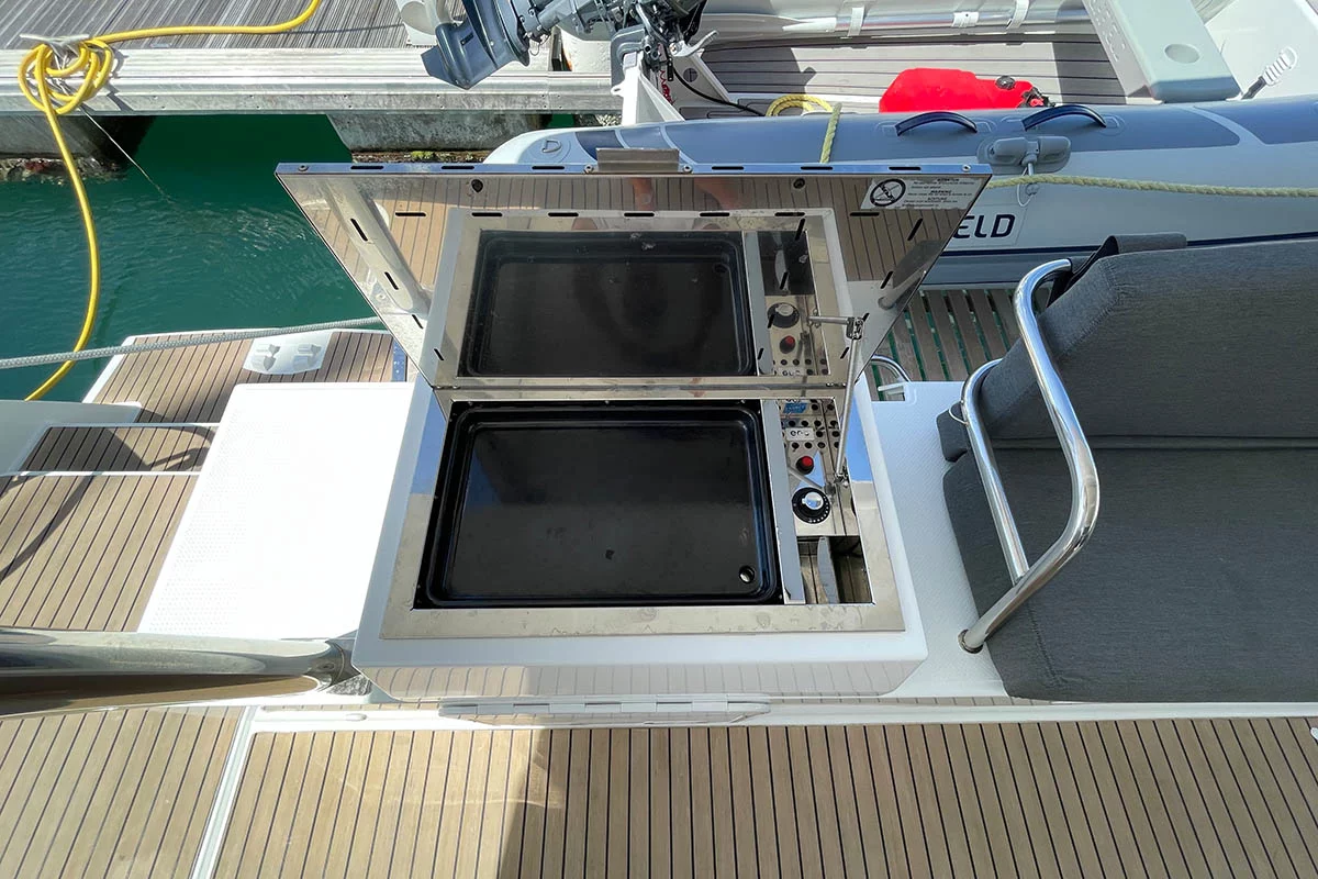 Fountaine Pajot Tanna 47 - 5 + 1 cab. (Knotty Cat (Forever Young))  - 29