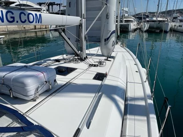 Oceanis 40.1 (Enjoy)  - 4