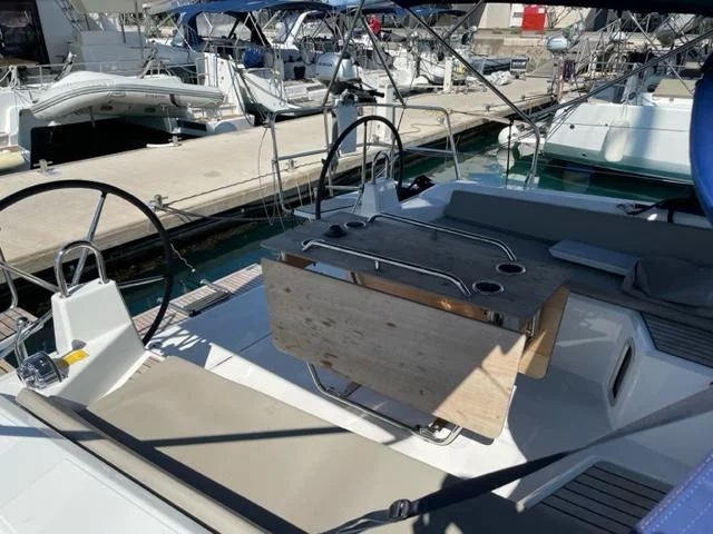 Oceanis 40.1 (Enjoy)  - 5