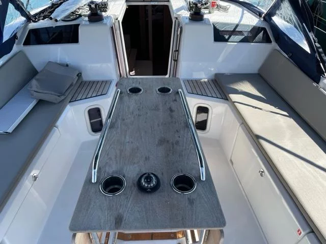 Oceanis 40.1 (Enjoy)  - 8