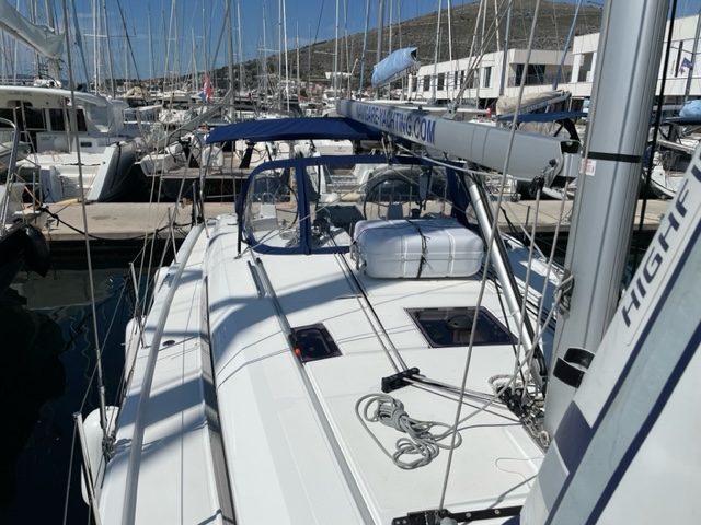 Photo #15 - Oceanis 40.1 (Enjoy) in Trogir - 34720