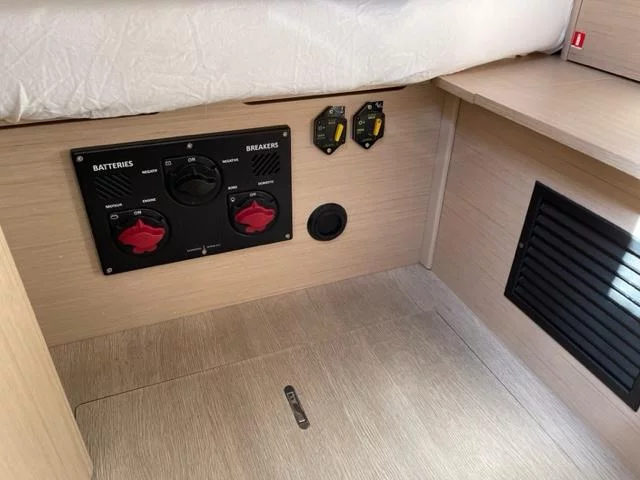 Oceanis 40.1 (Enjoy)  - 27