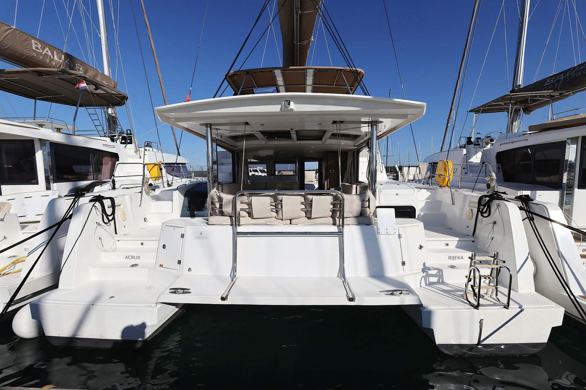Photo #1 - Bali 4.6 - 5 + 1 cab. (Acrux) in Biograd - 34729