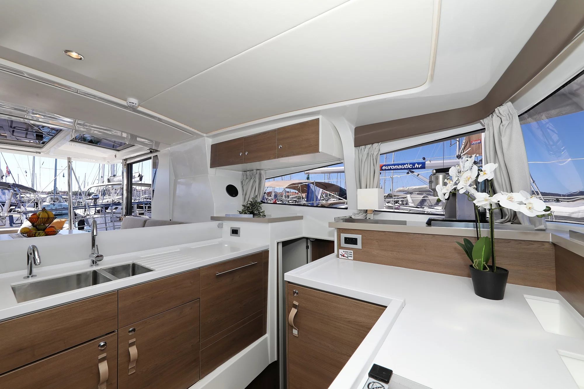 Bali 4.2 - 4 + 1 cab. (Altair)  - 16