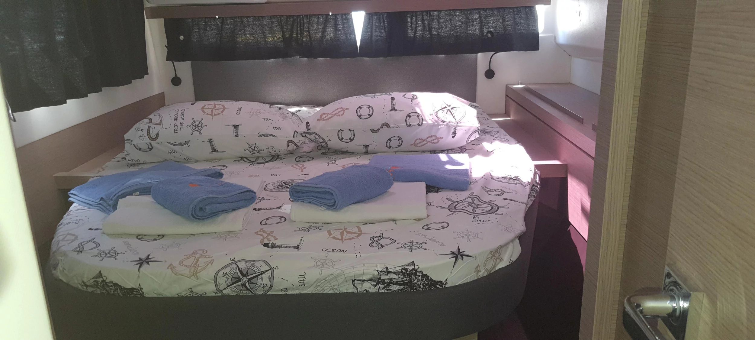 Fountaine Pajot Isla 40 - 4 + 1 cab. (Ares X)  - 3