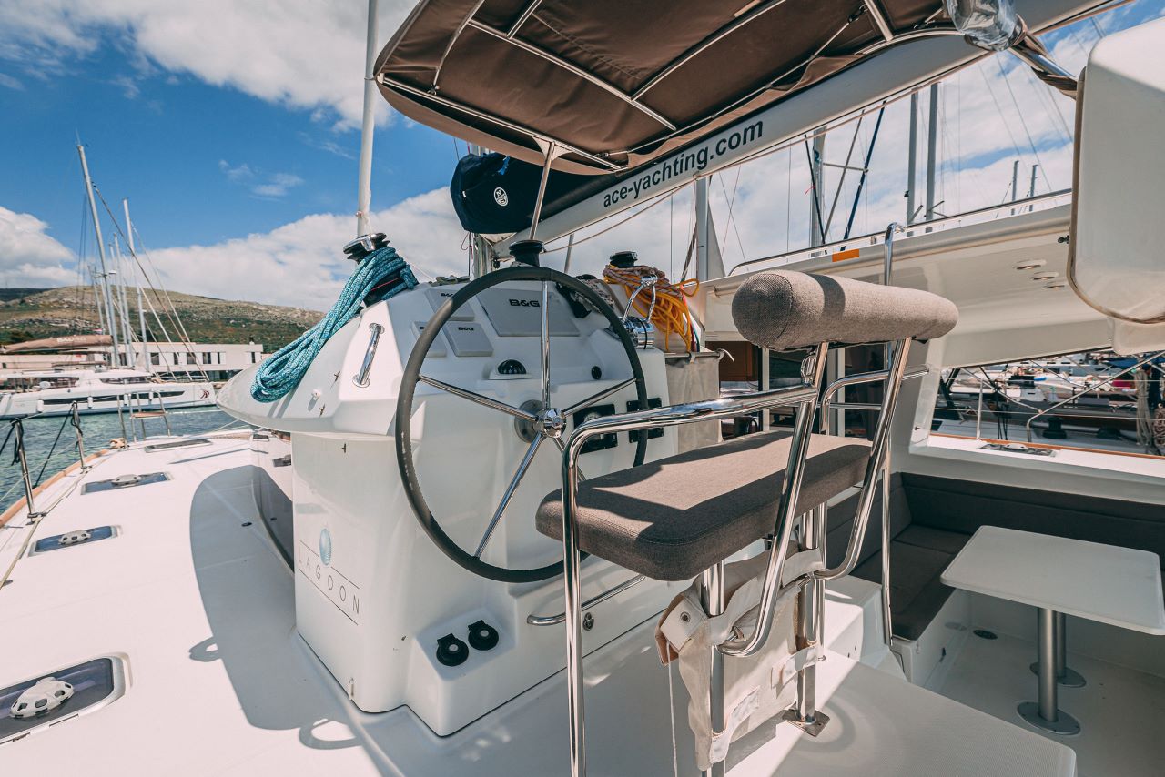 Photo #20 - Lagoon 400 S2 - 4 + 2 cab. (Giselle) in Trogir - 34776
