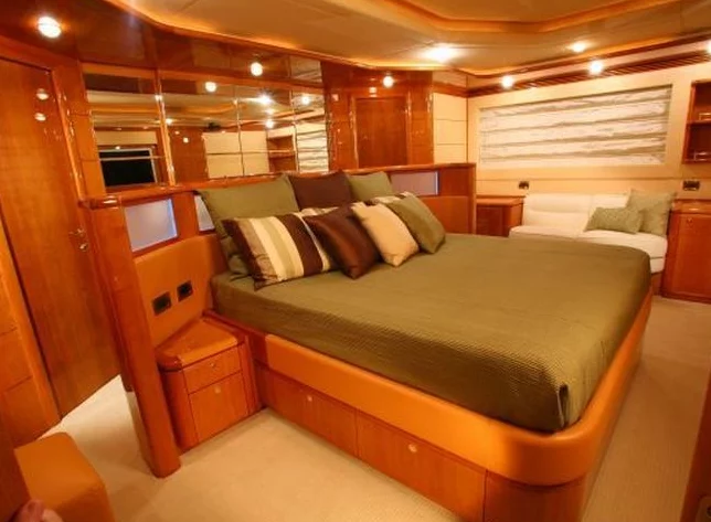 Ferretti Yachts 880 - 4. cab (Estia YI)  - 2