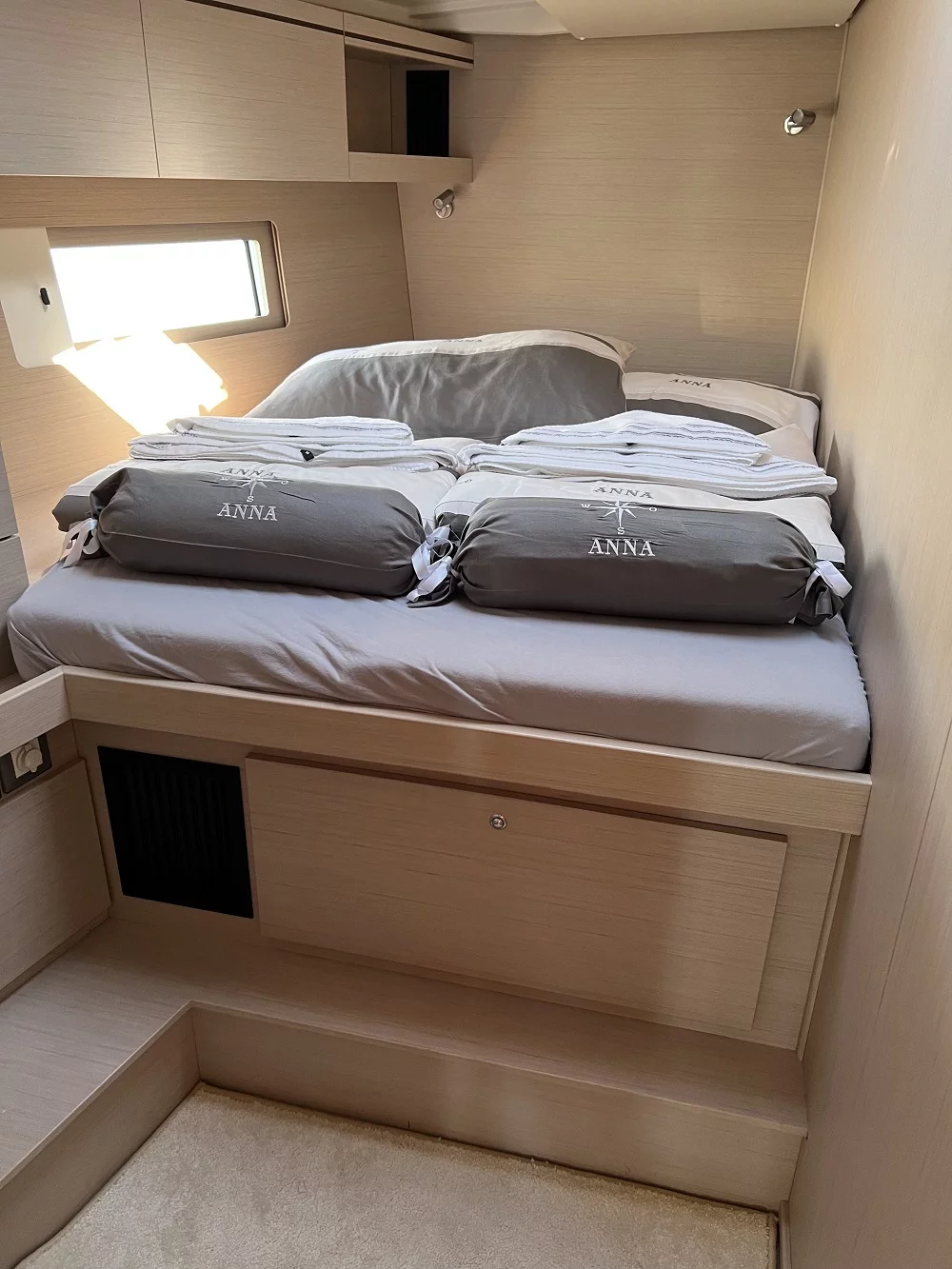 Oceanis 51.1 - 5 + 1 cab. (Anna)  - 12