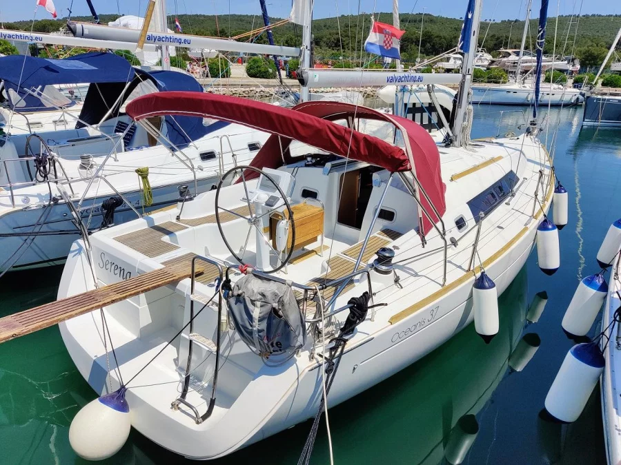 Oceanis 37 (Serena)  - 2