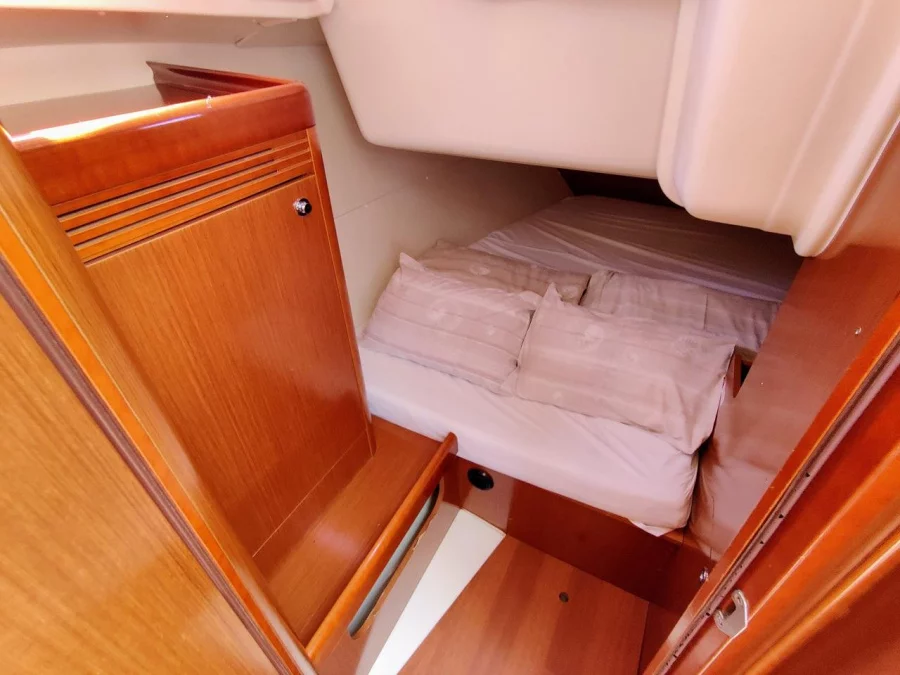 Oceanis 37 (Serena)  - 10