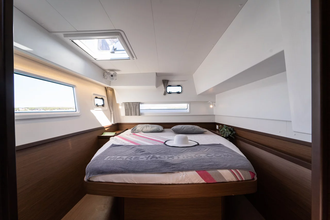 Lagoon 42 - 3 + 2 cab. (Serenity)  - 29