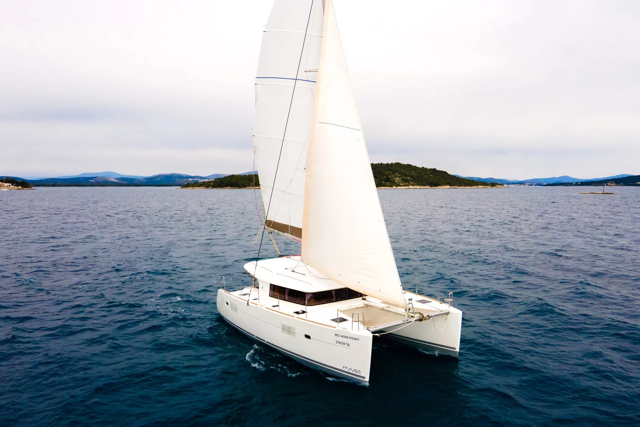 Lagoon 400 S2 - 4 + 2 cab. (Miss Moneypenny)  - 0
