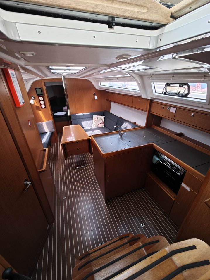 Photo #16 - Bavaria Cruiser 37 - 3 cab. (Almira) in Fethiye - 34806