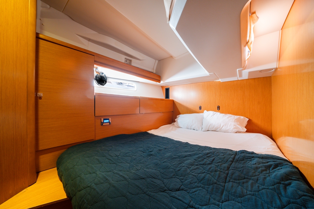 Jeanneau 53 - 5 + 1 cab. — photo 15