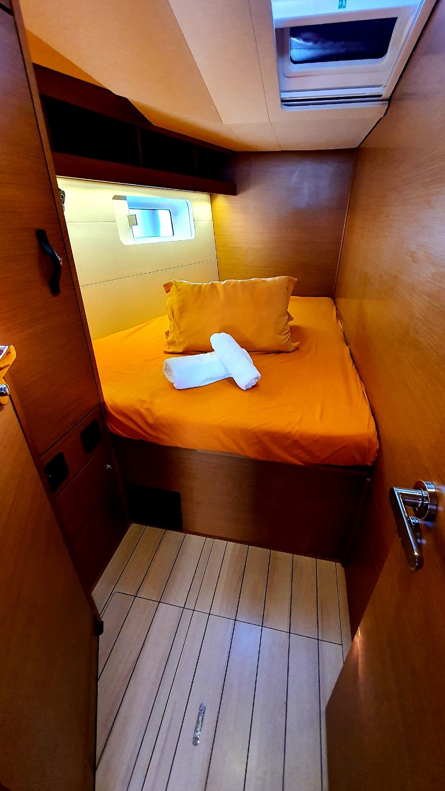Jeanneau 54 - 5 + 1 cab. — photo 11