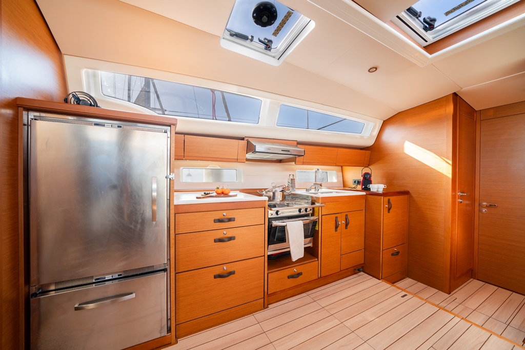 Jeanneau 54 - 5 + 1 cab. — photo 7