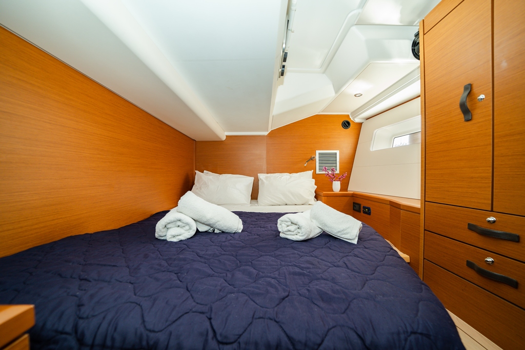 Jeanneau 54 - 5 + 1 cab. — photo 12