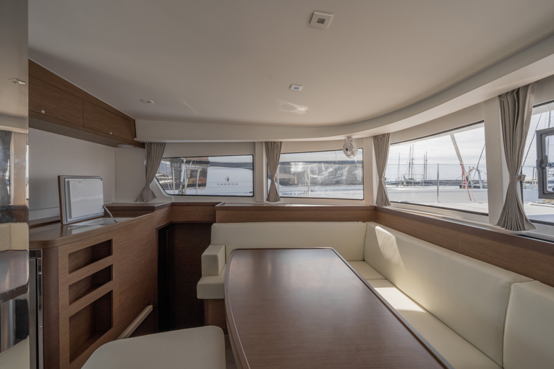 Lagoon 42 - 4 + 1 cab. — photo 17