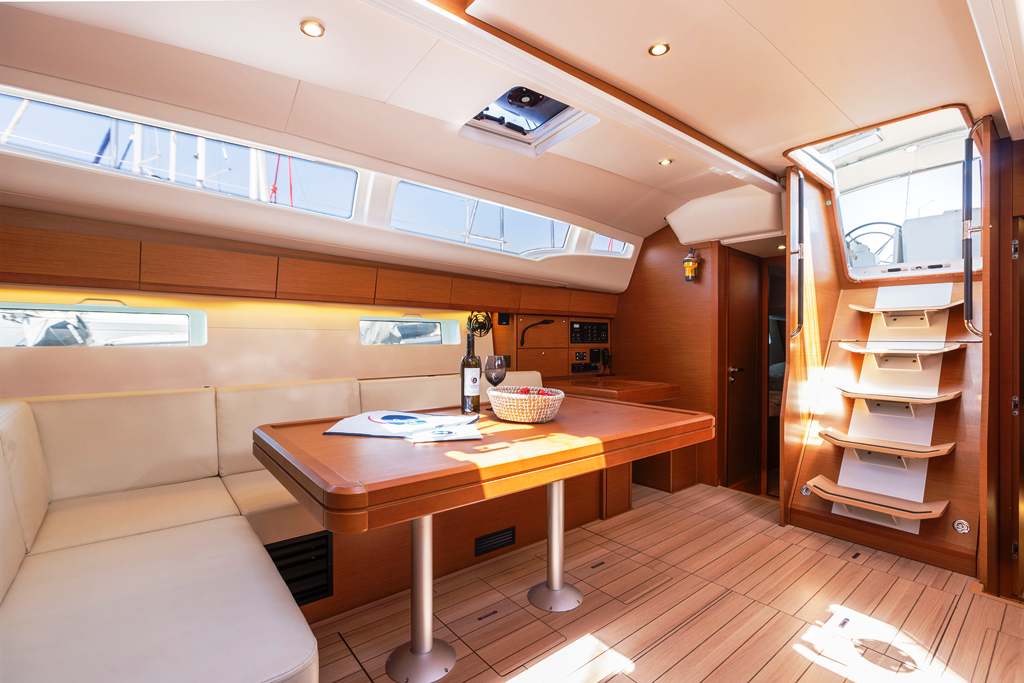 Jeanneau 54 - 5 + 1 cab. — photo 8
