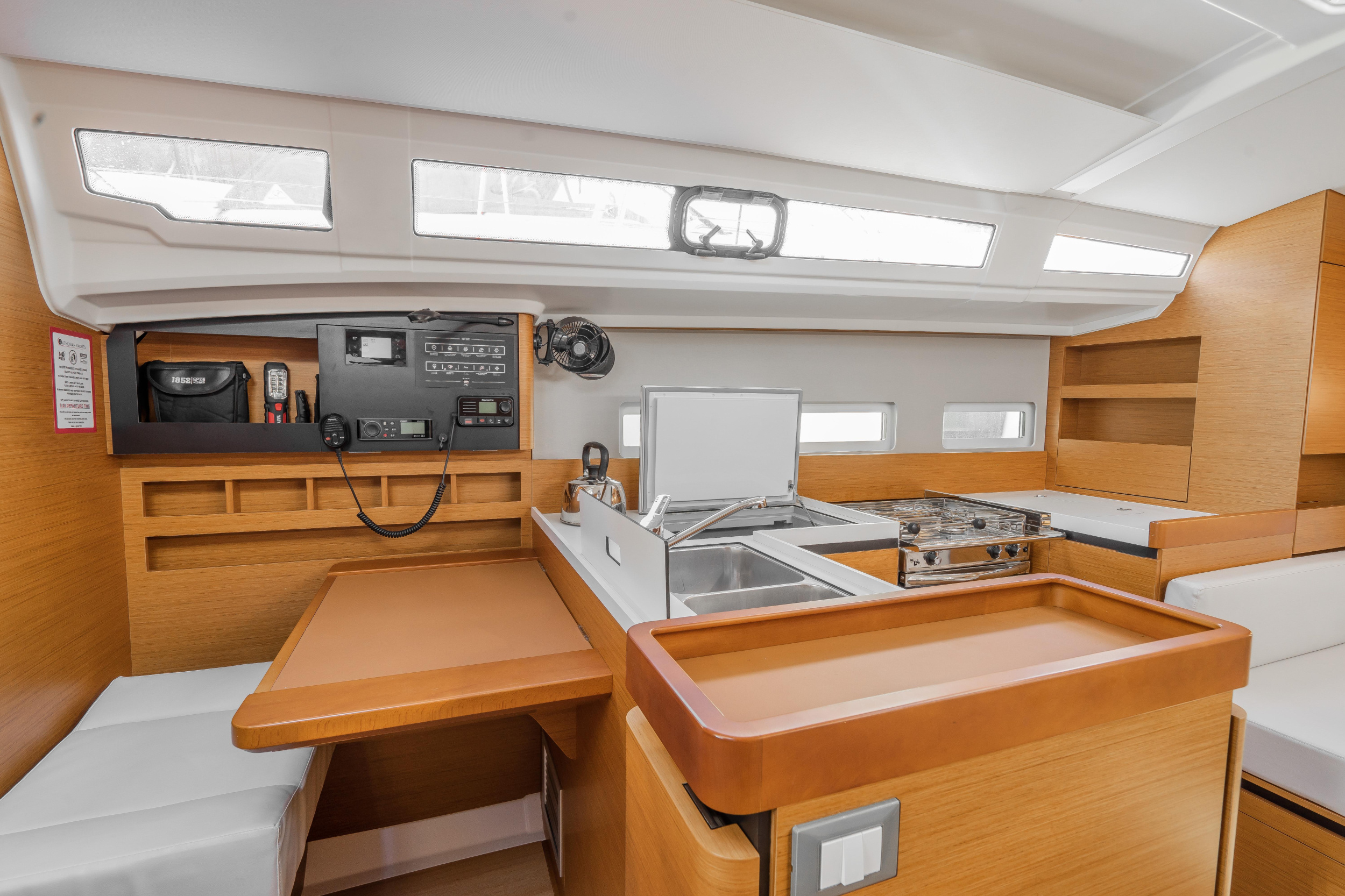 Sun Odyssey 410 - 3 cab. — photo 6
