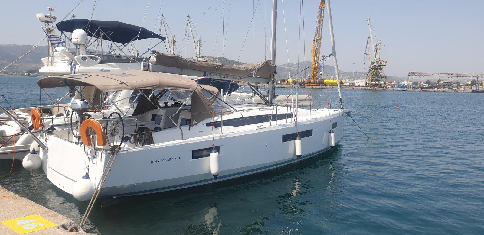 Sun Odyssey 410 - 3 cab. — photo 1