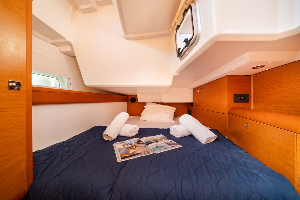 Sun Odyssey 519 - 5 cab. — photo 7
