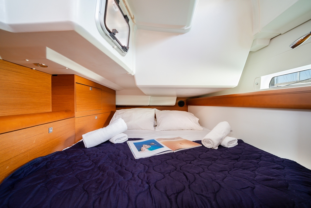 Sun Odyssey 519 - 5 cab. — photo 7