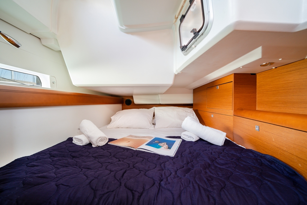 Sun Odyssey 519 - 5 cab. — photo 8