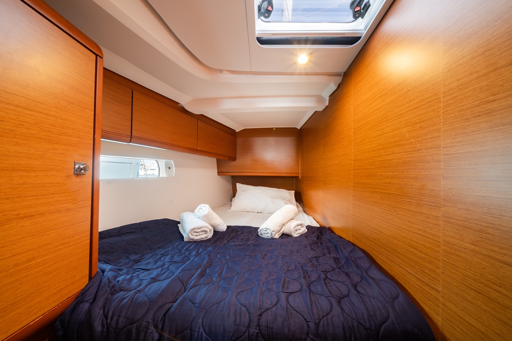 Sun Odyssey 519 - 5 cab. — photo 10